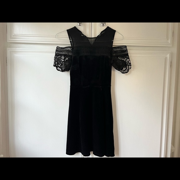 Topshop Velvet Lace Off Shoulder Skater Dress - Picture 2 of 6